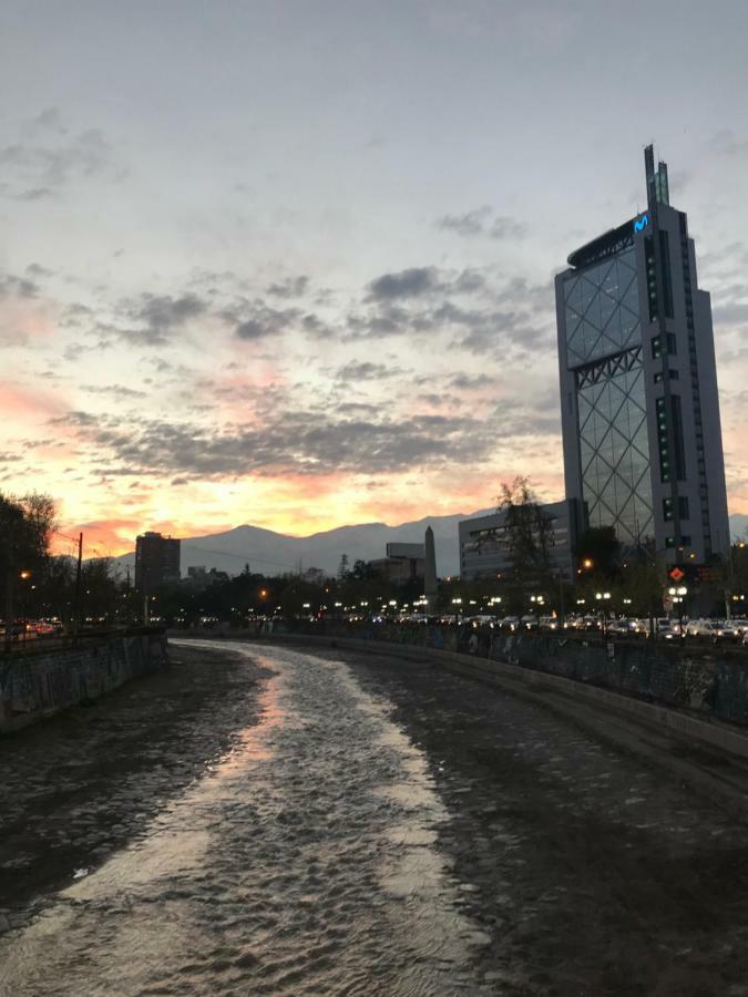 Wild Santiago Hostel Εξωτερικό φωτογραφία